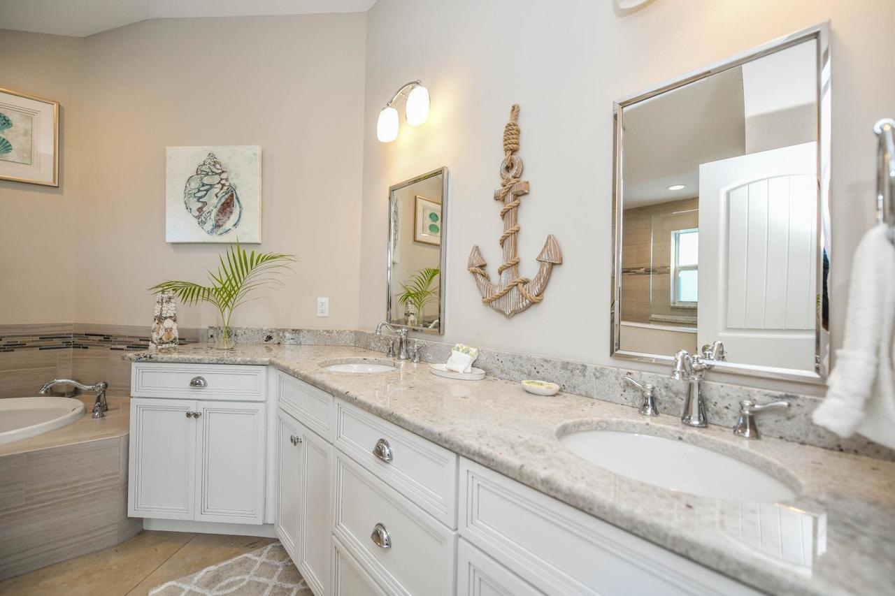 Nautical Tides Villa Bradenton Beach Eksteriør billede