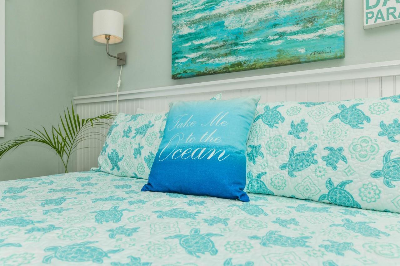 Nautical Tides Villa Bradenton Beach Eksteriør billede