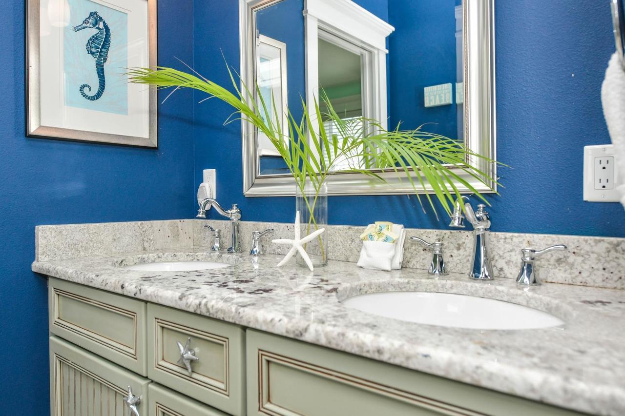 Nautical Tides Villa Bradenton Beach Eksteriør billede