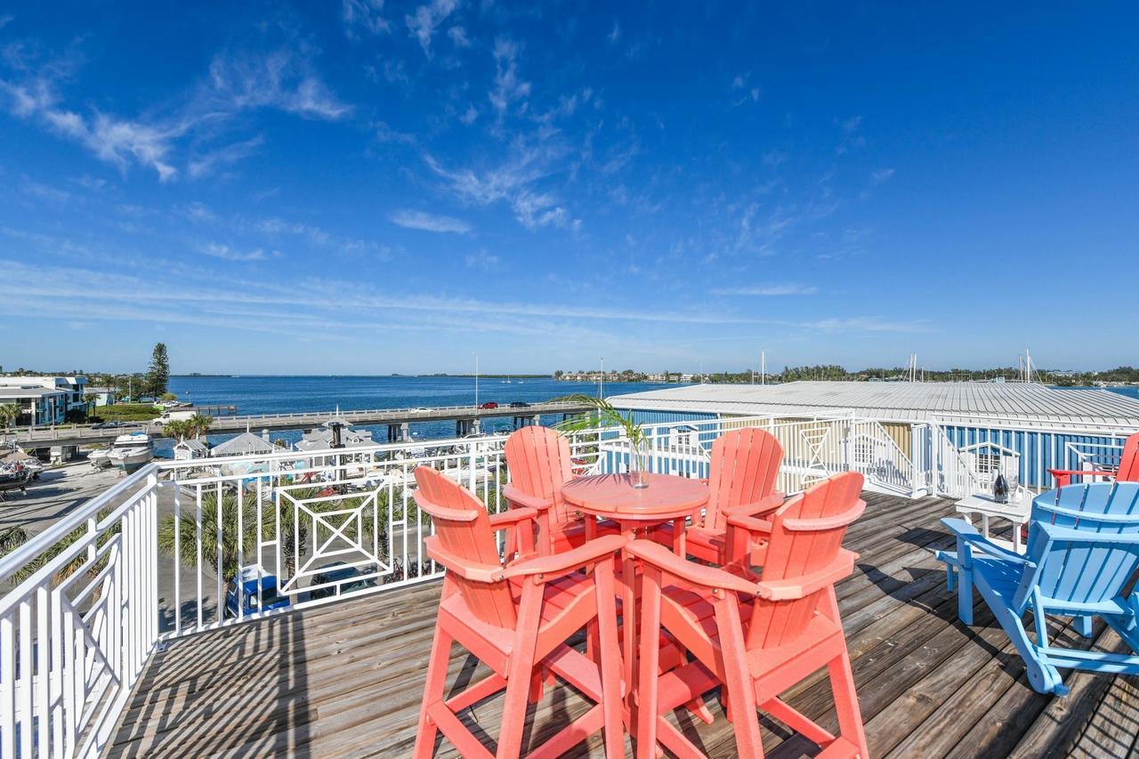 Nautical Tides Villa Bradenton Beach Eksteriør billede